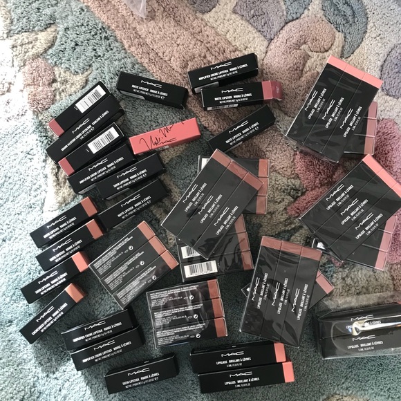 Cosmetics - Picture 5 of 8